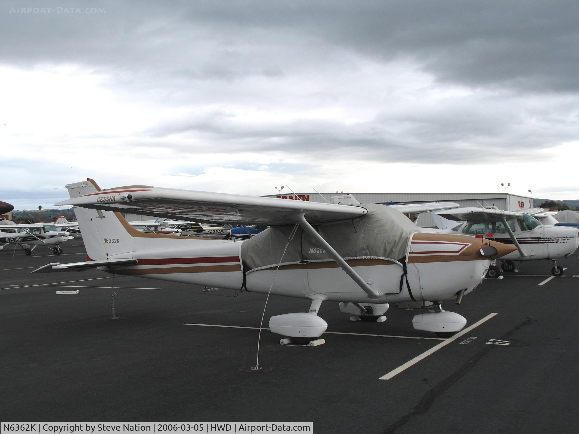 N6362K, 1980 Cessna 172P C/N 17274187, 1980 Cessna 182P at stormy Hayward Air Terminal, CA