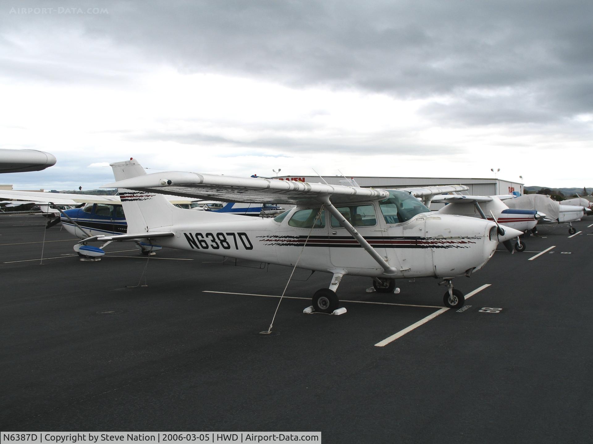 N6387D, 1979 Cessna 172N C/N 17272773, 1979 Cessna 172N at stormy Hayward Air Terminal, CA