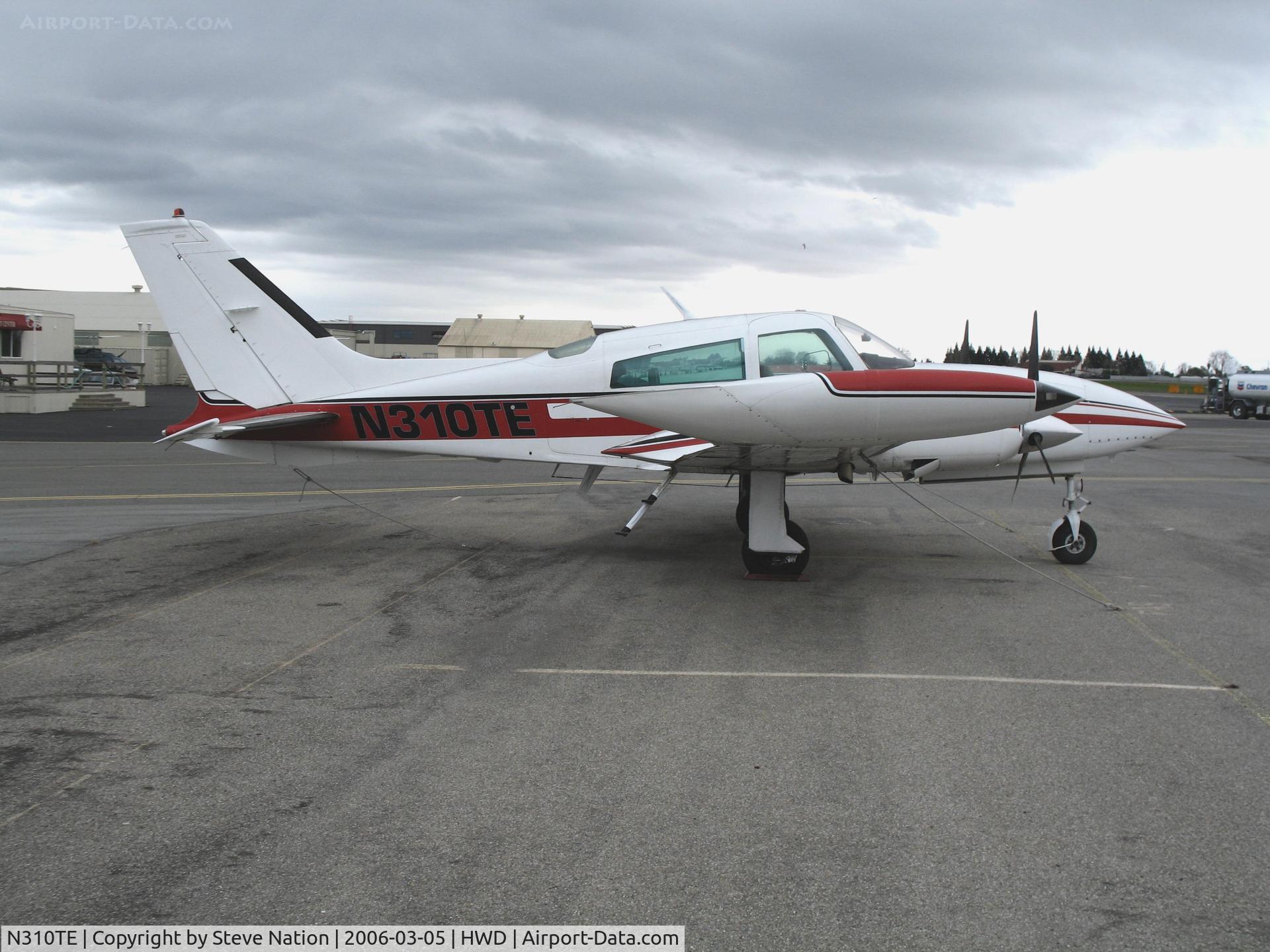 N310TE, 1980 Cessna T310R C/N 310R2105, 1980 Cessna T310R at stormy Hayward Air Terminal, CA