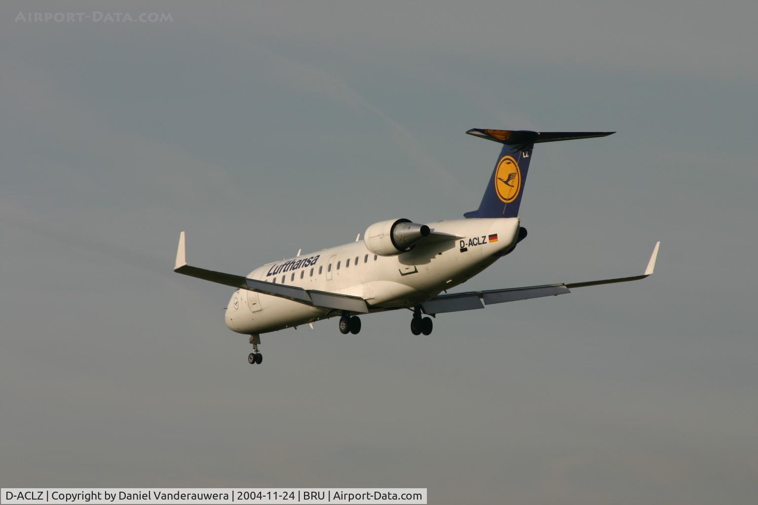 D-ACLZ, 1996 Canadair CRJ-200LR (CL-600-2B19) C/N 7121, several seconds before touching rnw 25L