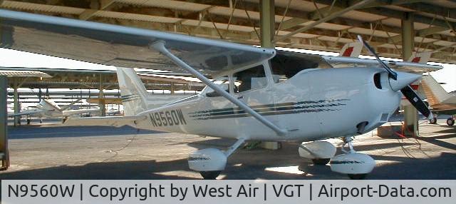N9560W, 1998 Cessna 172R C/N 17280496, Great IFR airplane with Garmin 530