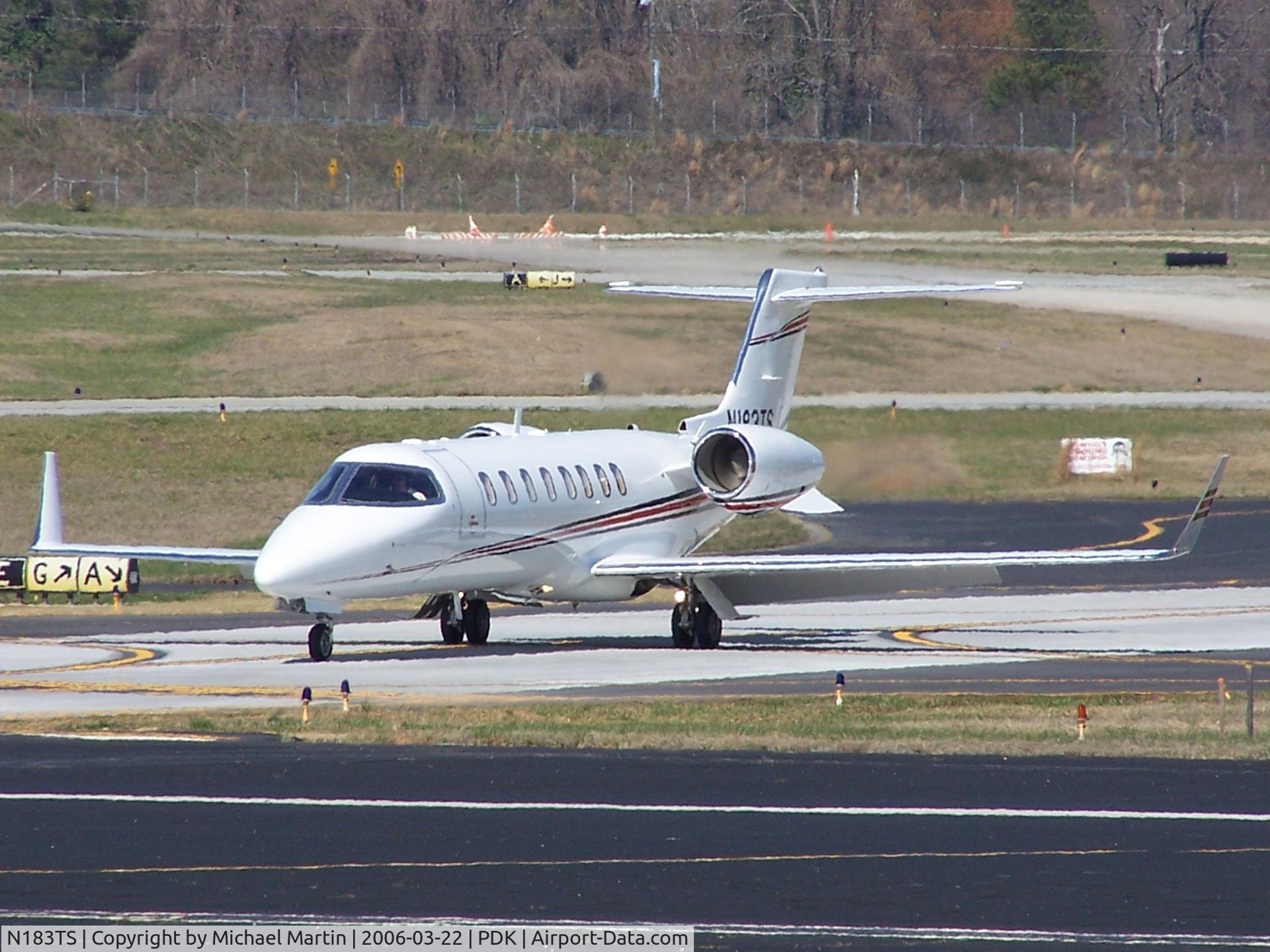 N183TS, 2005 Learjet 45 C/N 273, Taxing to Mercury Air Center