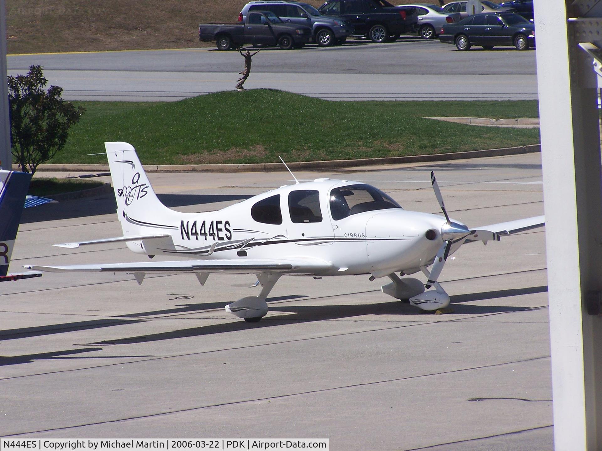 N444ES, 2005 Cirrus SR22 GTS C/N 1714, Tied down @ Epps