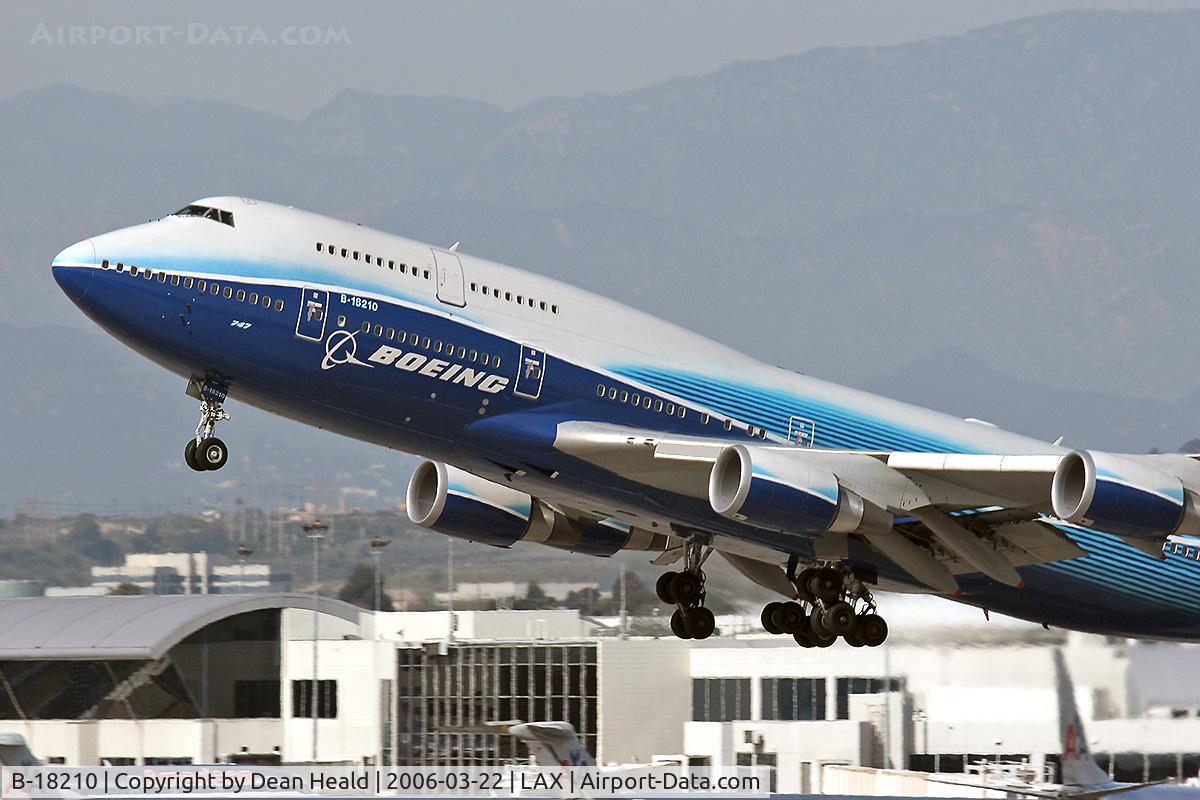 B-18210, 2004 Boeing 747-409 C/N 33734, Close-up of China Airlines 