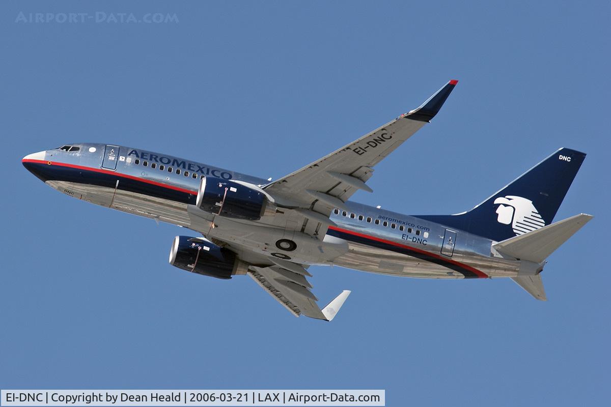 EI-DNC, 2006 Boeing 737-752 C/N 34300, Aeromexico EI-DNC (Boeing 737-752/W) - FLT AMX647 - departing LAX RWY 25R enroute to Mexico City.