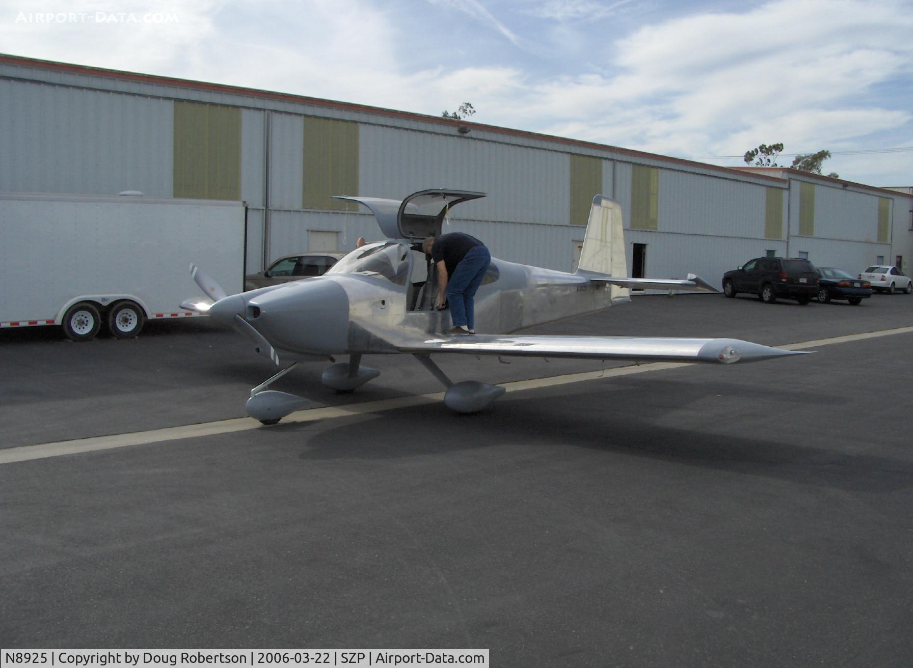 N8925, 2006 Vans RV-10A C/N 003, Lee Tracy Saylor LT3 VAN'S RV-10A 4 place, Lycoming IO-540 300 Hp, preflight for second flight from construction, aircraft not painted yet
