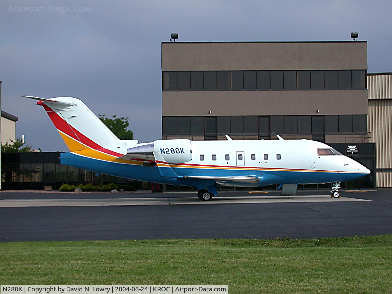 N280K, 1998 Bombardier Challenger 604 (CL-600-2B16) C/N 5365, N280K. KROC