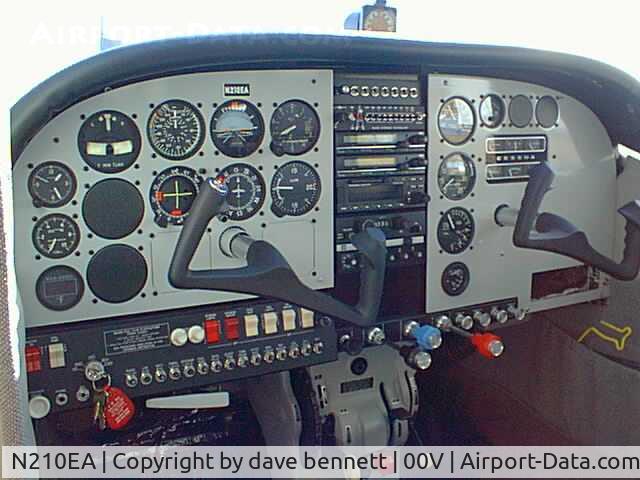 N210EA, 1962 Cessna 210B C/N 21057973, Best of Class 