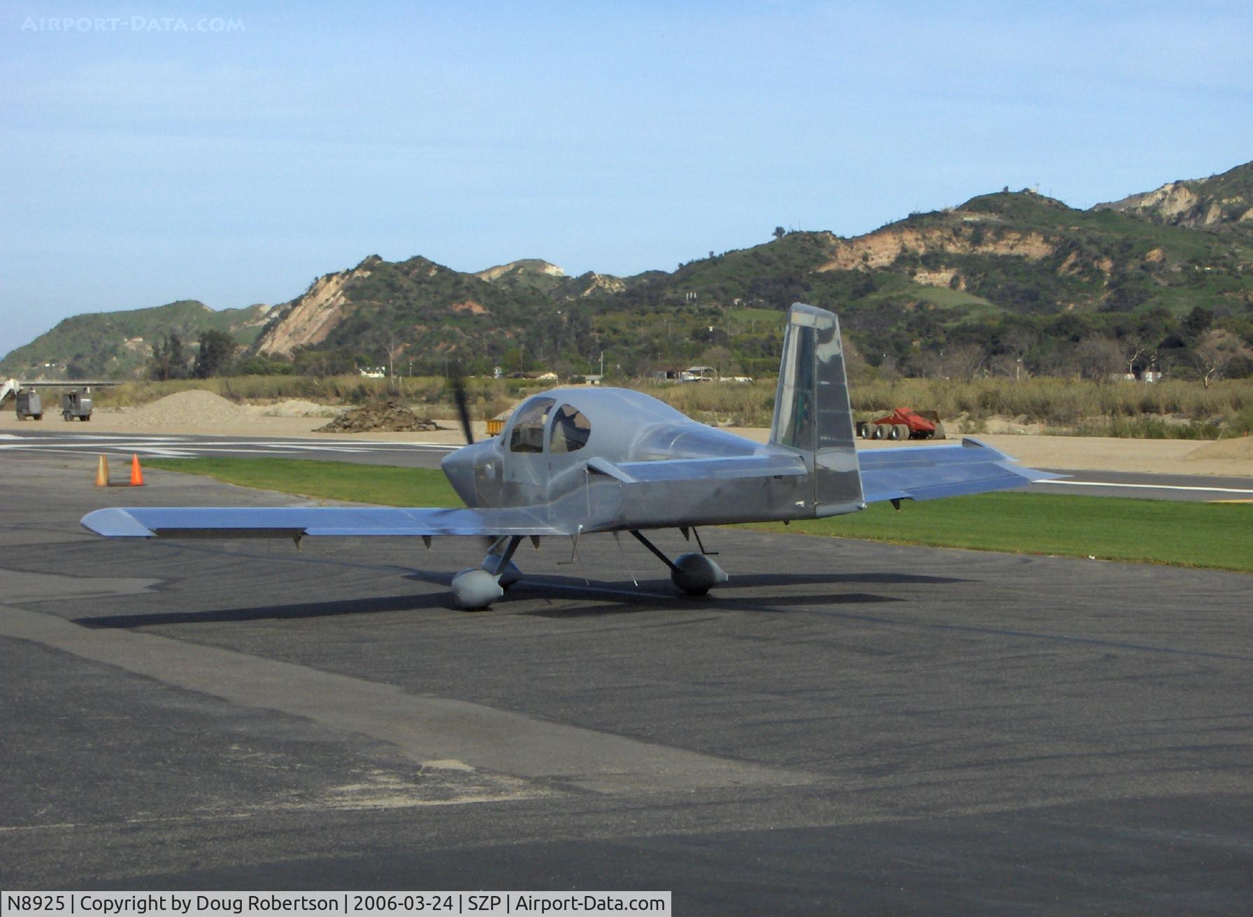 N8925, 2006 Vans RV-10A C/N 003, Lee Tracy Saylor LT3 VAN'S RV-10A 4 place, Ser.003, Lycoming IO-540 300 Hp, taxi to Runway 22 for 4th flight from completion, aircraft not painted yet