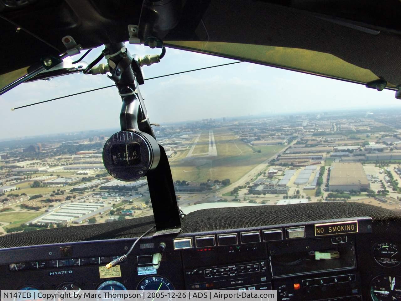 N147EB, 1975 Mooney M20C Ranger C/N 20-1165, Short final rwy 15