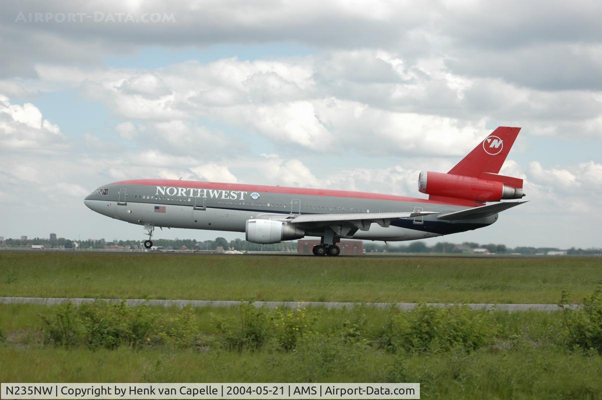 N235NW, 1975 McDonnell Douglas DC-10-30 C/N 46915, Northwest DC-10-30 about to take-off from Schiphol airport.