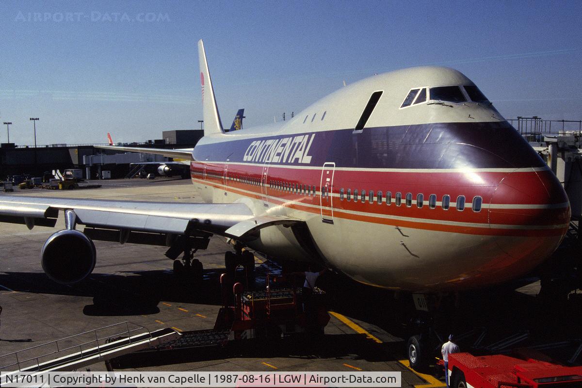 N17011, 1970 Boeing 747-143 C/N 19730, Continental 747-143 at gate, Gatwick airport.