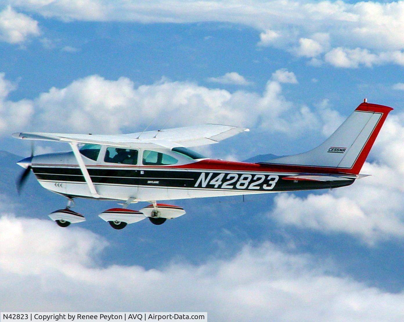 N42823, 1968 Cessna 182L Skylane C/N 18259205, 1968 Cessna Skylane