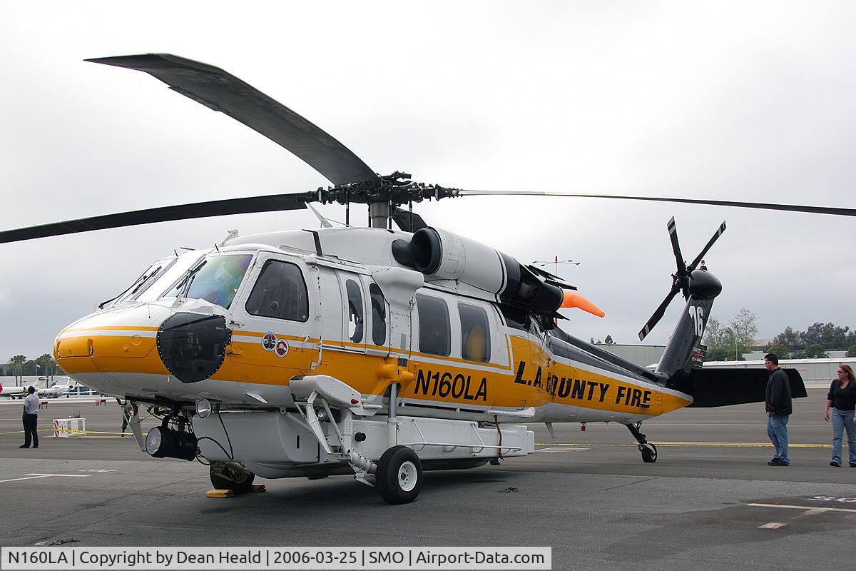 N160LA, 2000 Sikorsky S-70A Firehawk C/N 702453, Los Angeles County Fire Department Air 16 at Santa Monica Municipal Airport (KSMO).