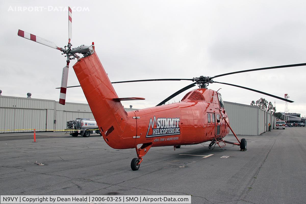 N9VY, 1962 Sikorsky S-58DT C/N 581519, Rear quartering view of N9VY at Santa Monica Municipal Airport (KSMO).