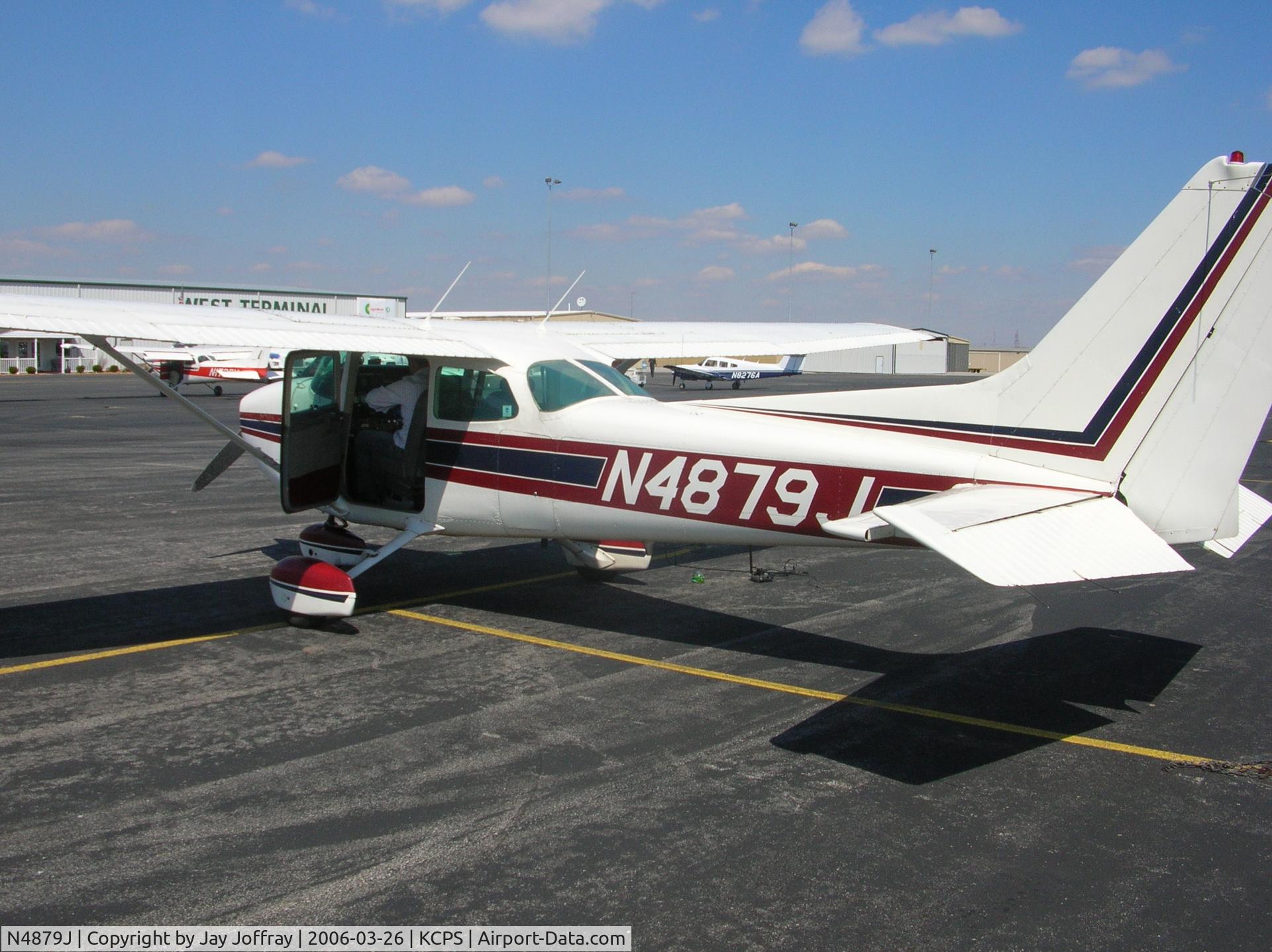 N4879J, 1979 Cessna 172N C/N 17273689, C172