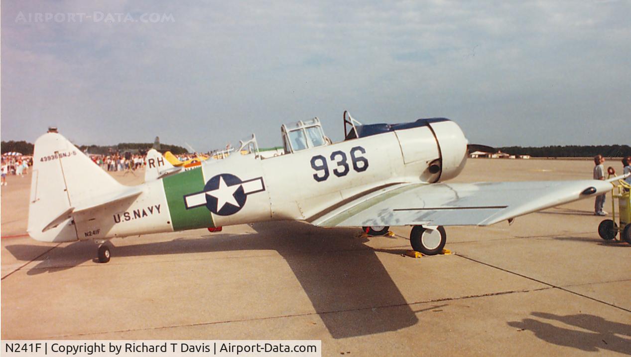 N241F, 1958 North American SNJ-5 Texan C/N 43936, SNJ-5 At Seymoure Johnson Oct 1989