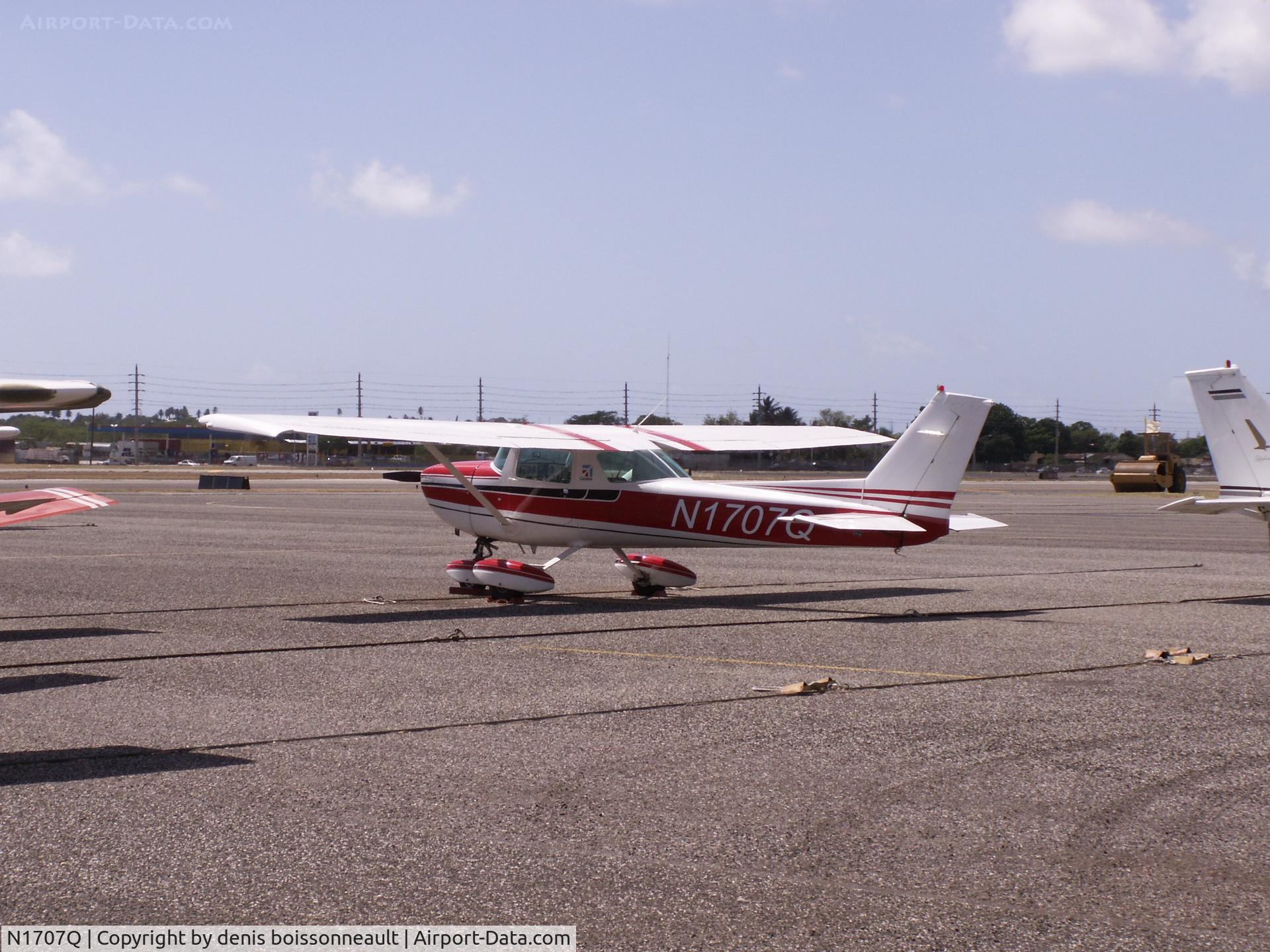 N1707Q, 1971 Cessna 150L C/N 15073007, This was taken in Pnoce PR