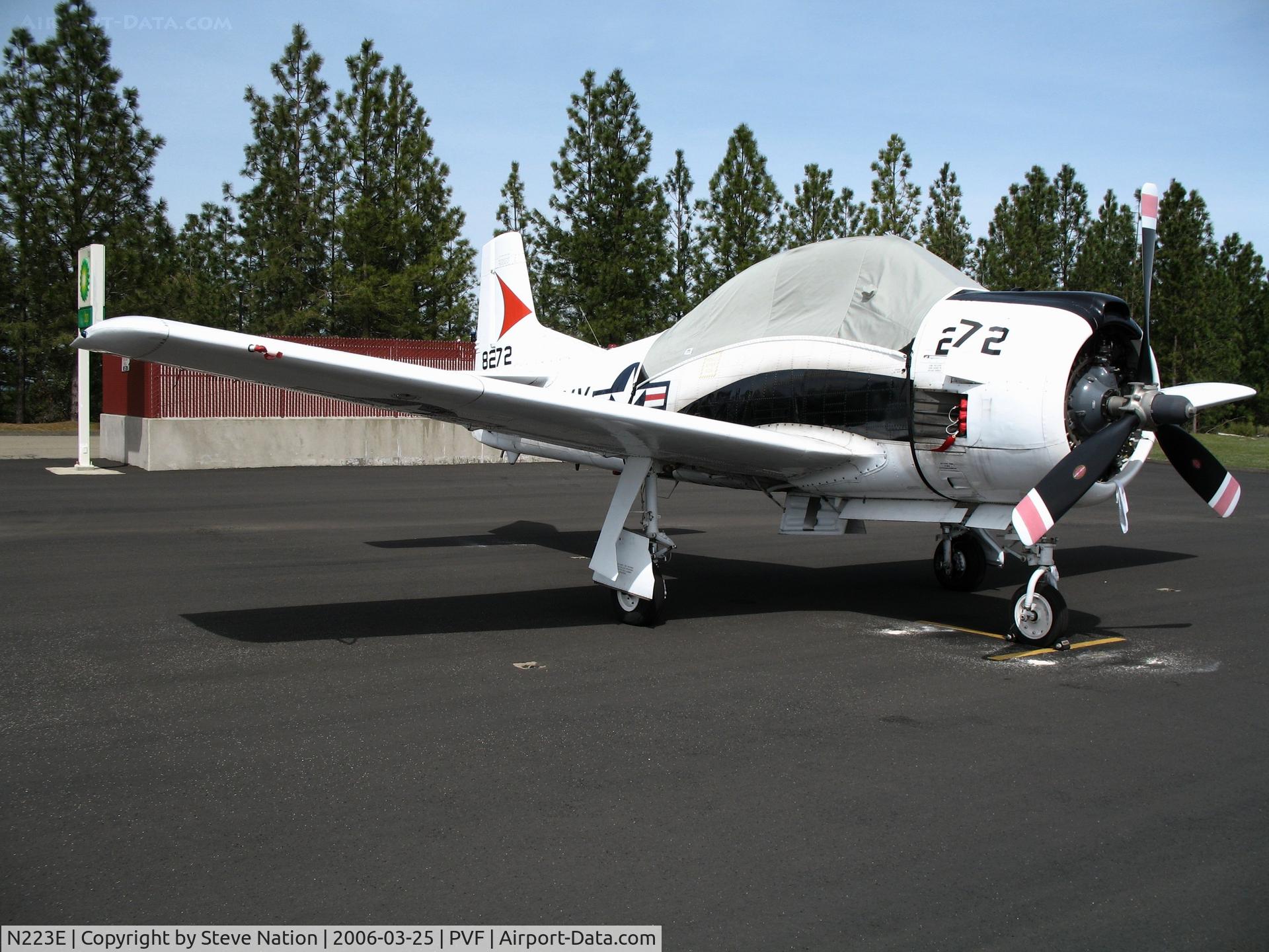 N223E, 1955 North American T-28B Trojan C/N 200343, T-28B NX233E painted as NAF El Centro/272 (BuAer 138272) at Placerville Airport, CA