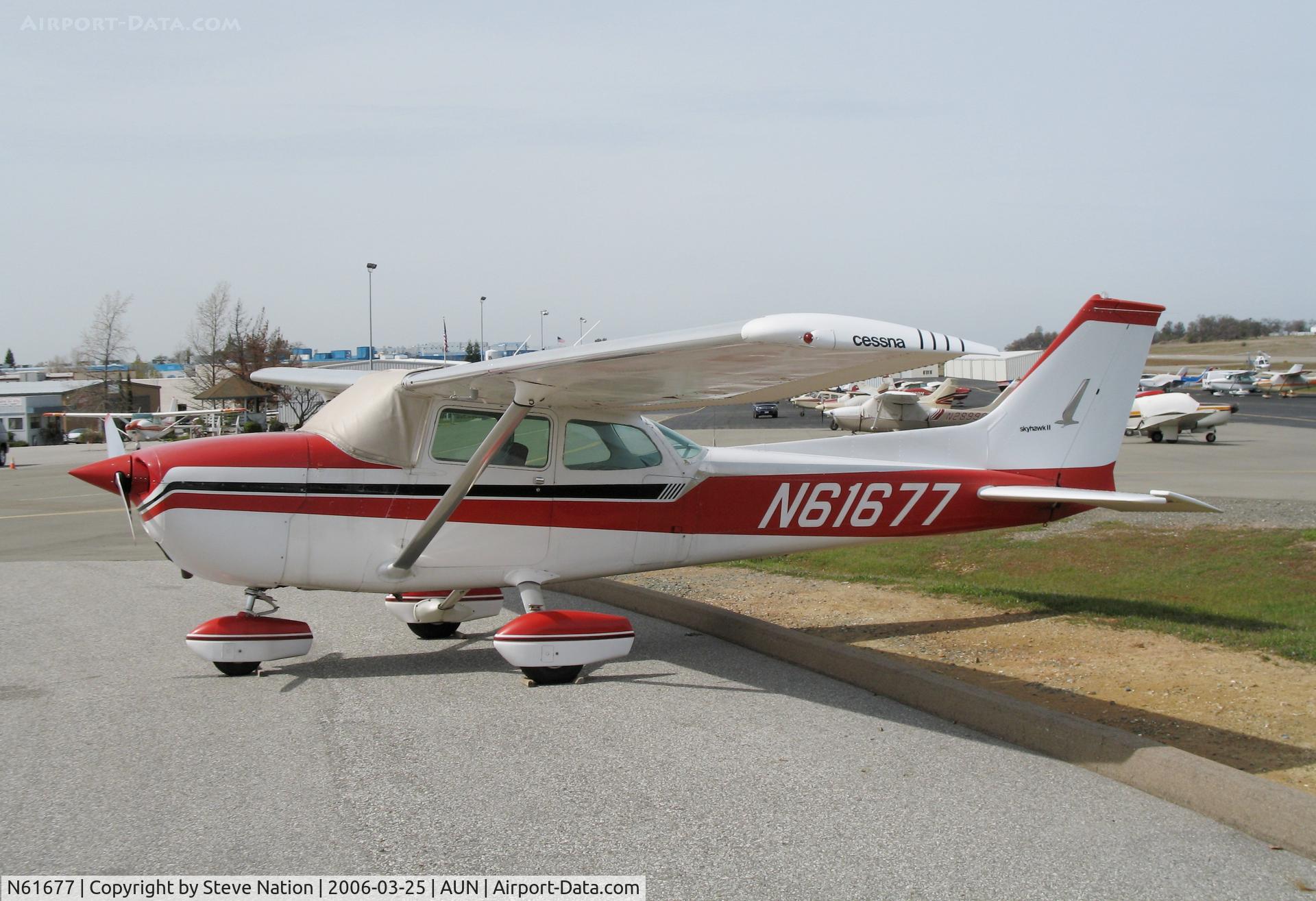 N61677, 1975 Cessna 172M C/N 17264722, 1975 Cessna 172M at Auburn Municipal Airport, CA