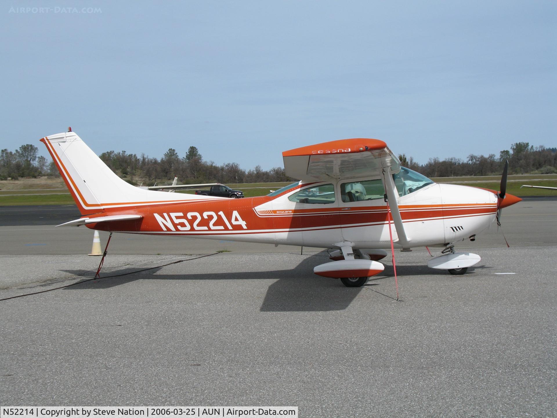 N52214, 1973 Cessna 182P Skylane C/N 18262458, 1982 Cessna 182P at Auburn Municipal Airport, CA