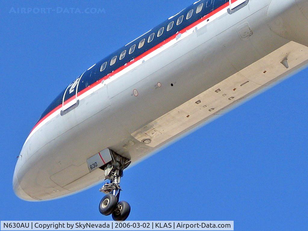 N630AU, 1995 Boeing 757-2B7 C/N 27808, US Airways / 1995 Boeing 757-2B7 / On closer inspection, it really needs a new paint job.