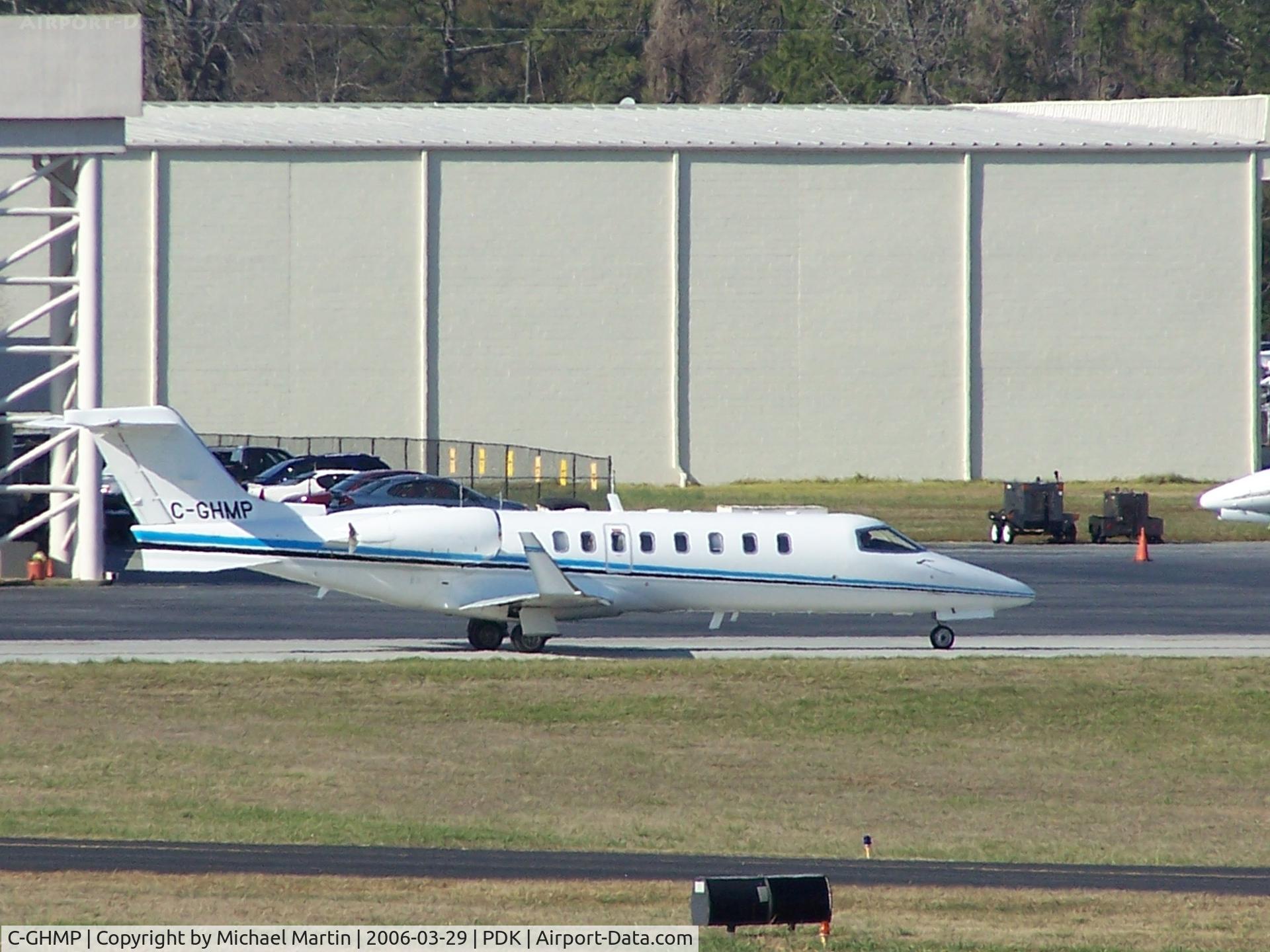 C-GHMP, 2001 Learjet 45 C/N 183, Taxing to 20L