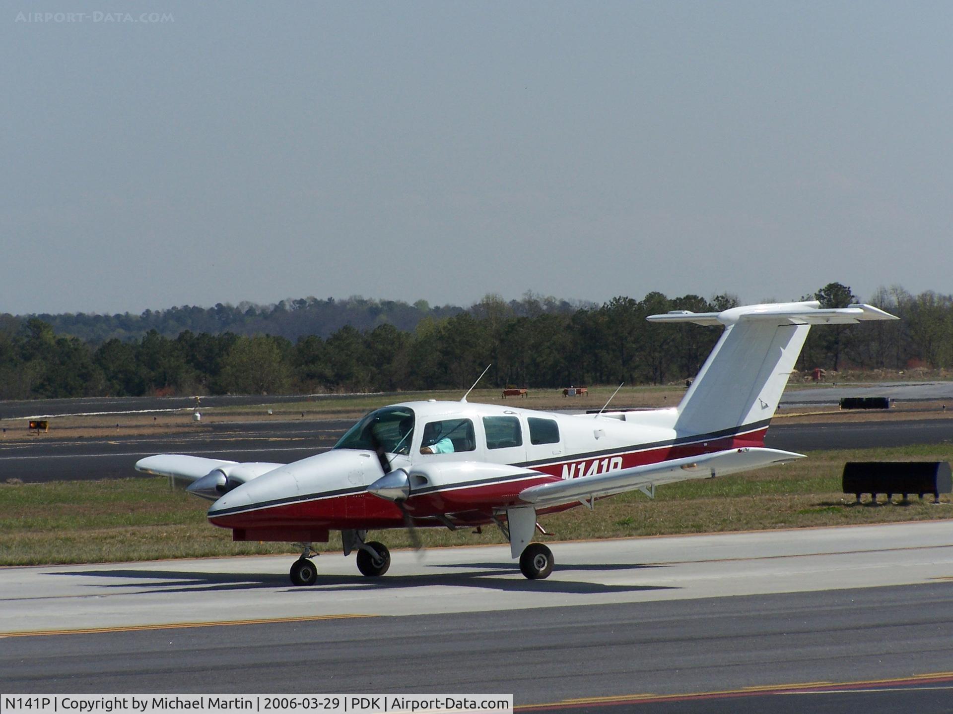 N141P, 1979 Beech 76 Duchess C/N ME-237, Taxing to Runway 20L