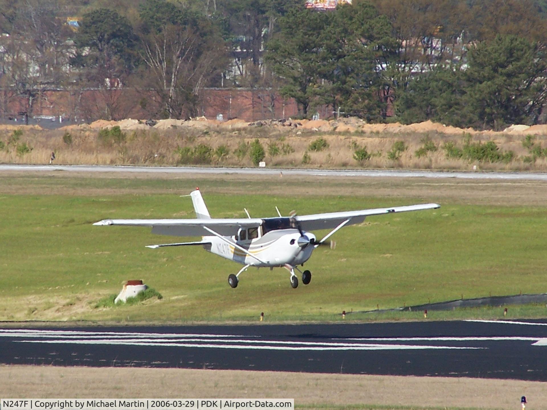 N247F, 2005 Cessna 206H Stationair C/N 20608247, 