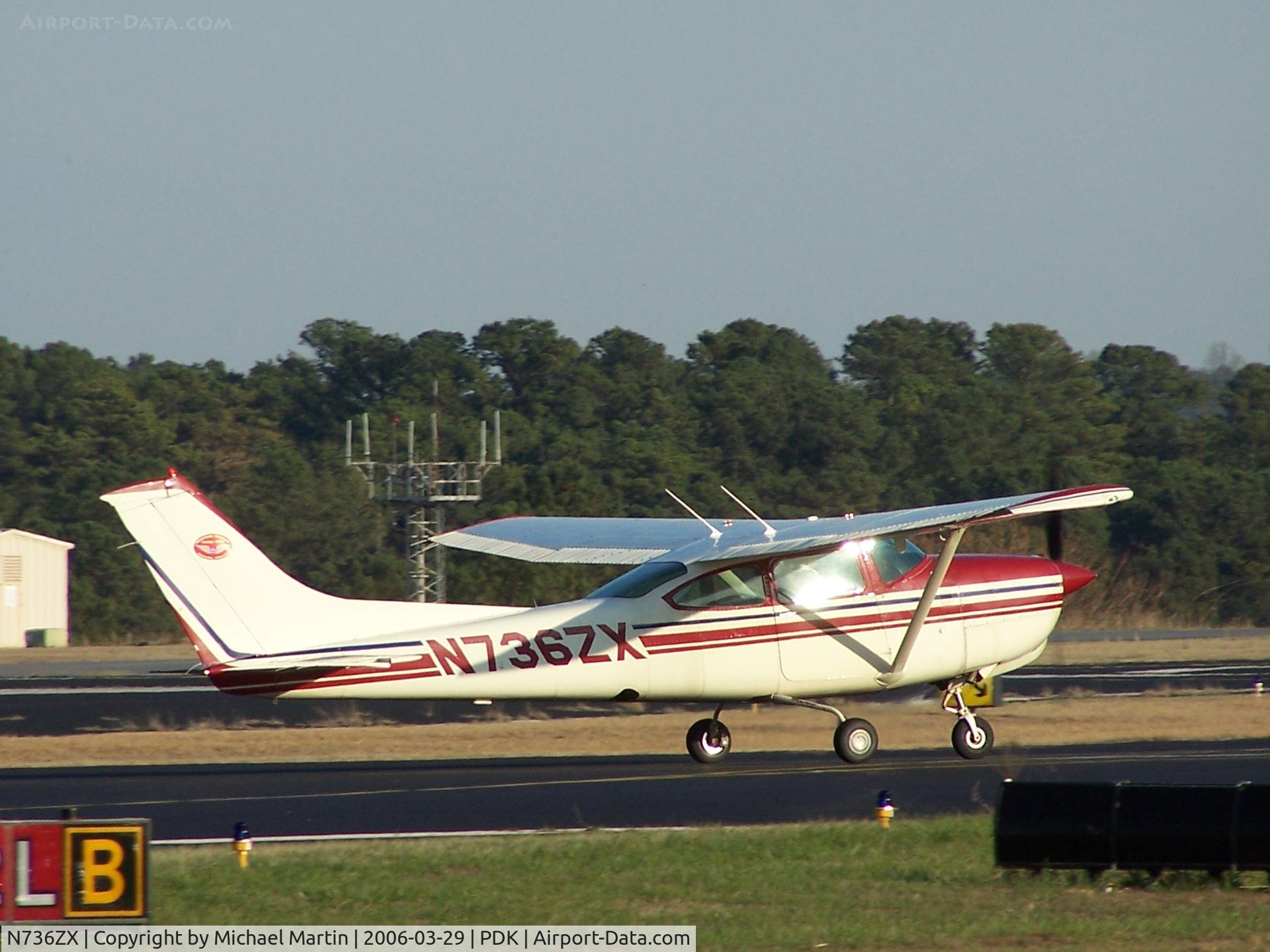 N736ZX, 1978 Cessna R182 Skylane RG C/N R18200813, Visiting PDK from HUA
