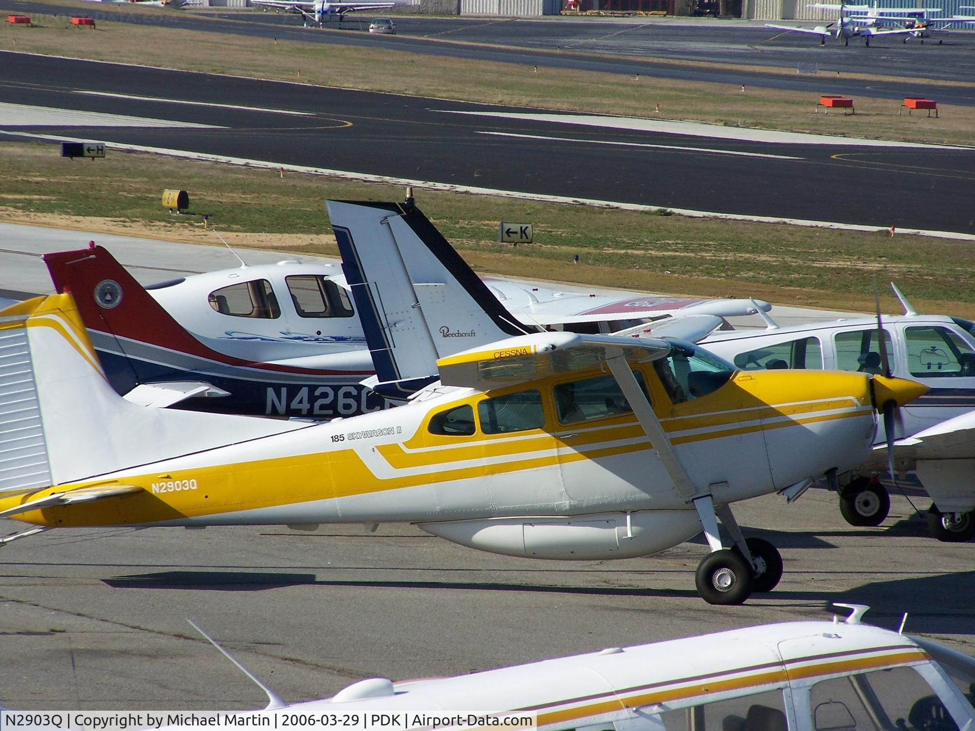 N2903Q, 1978 Cessna A185F Skywagon 185 C/N 18503540, Taxing from tie down