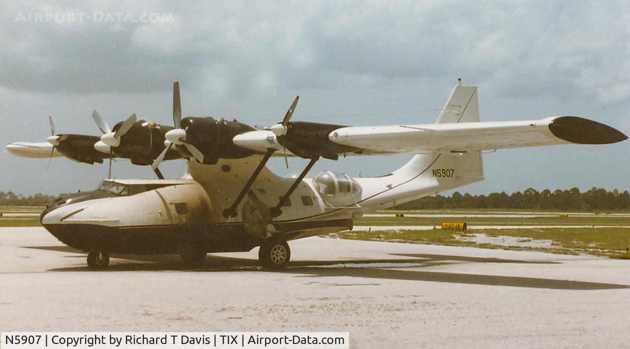 N5907, 1941 Consolidated Vultee 28-5ACF C/N 417, PBY-5A/RCAF9746  photo  1985 Space Coact Exec. Airport Titusville Fla.