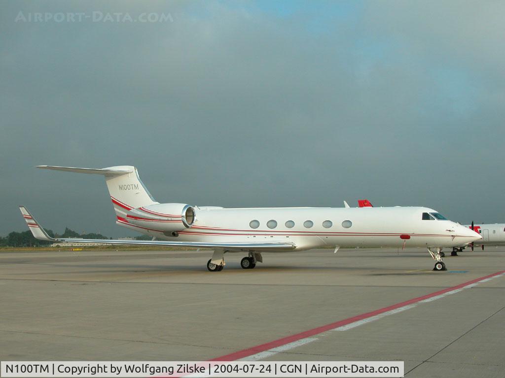 N100TM, 2002 Gulfstream Aerospace G-V C/N 692, Visitor at CGN