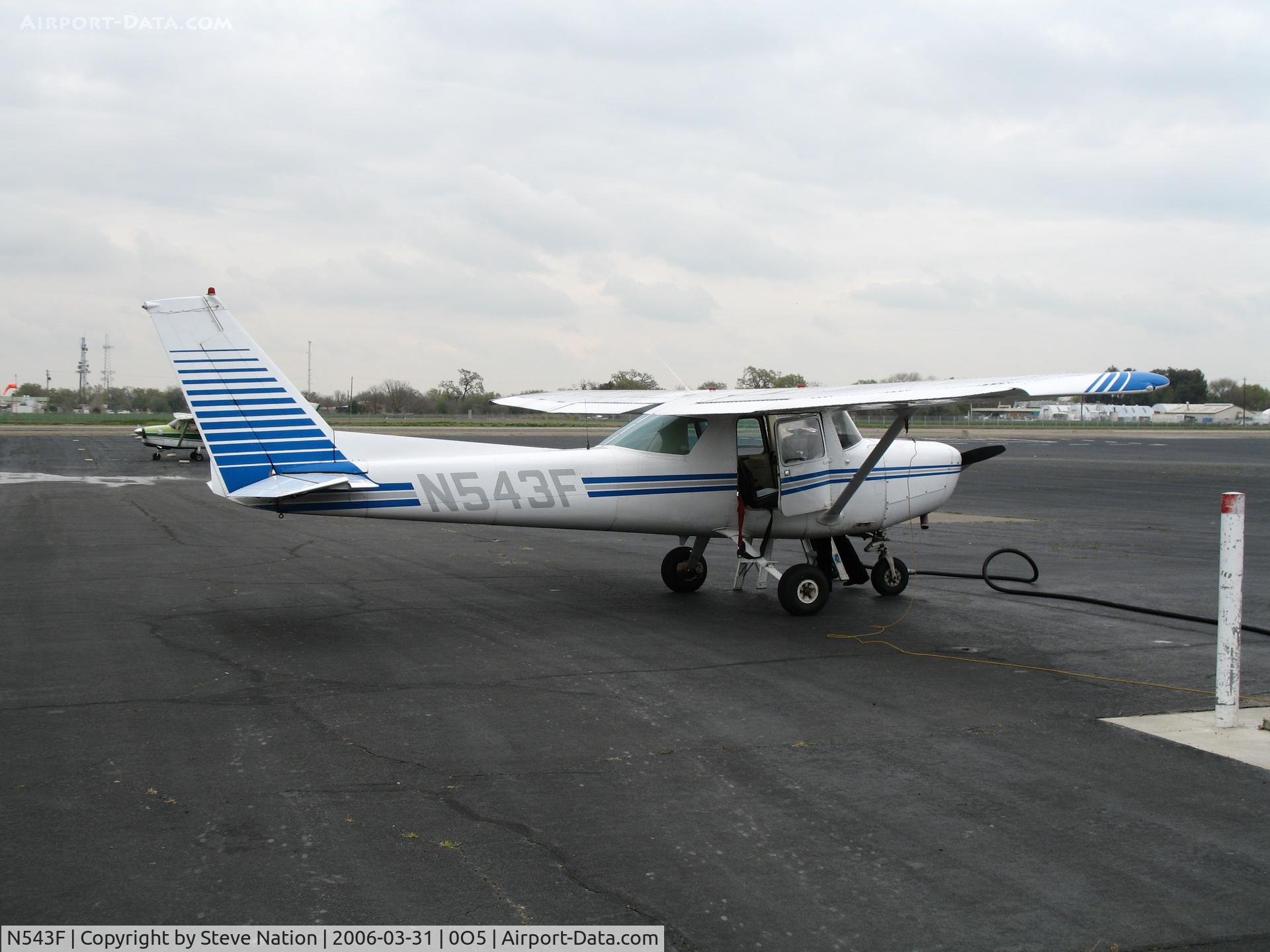 N543F, 1979 Cessna 152 C/N 15283385, Cessna 152 at University Airport, Davis, CA