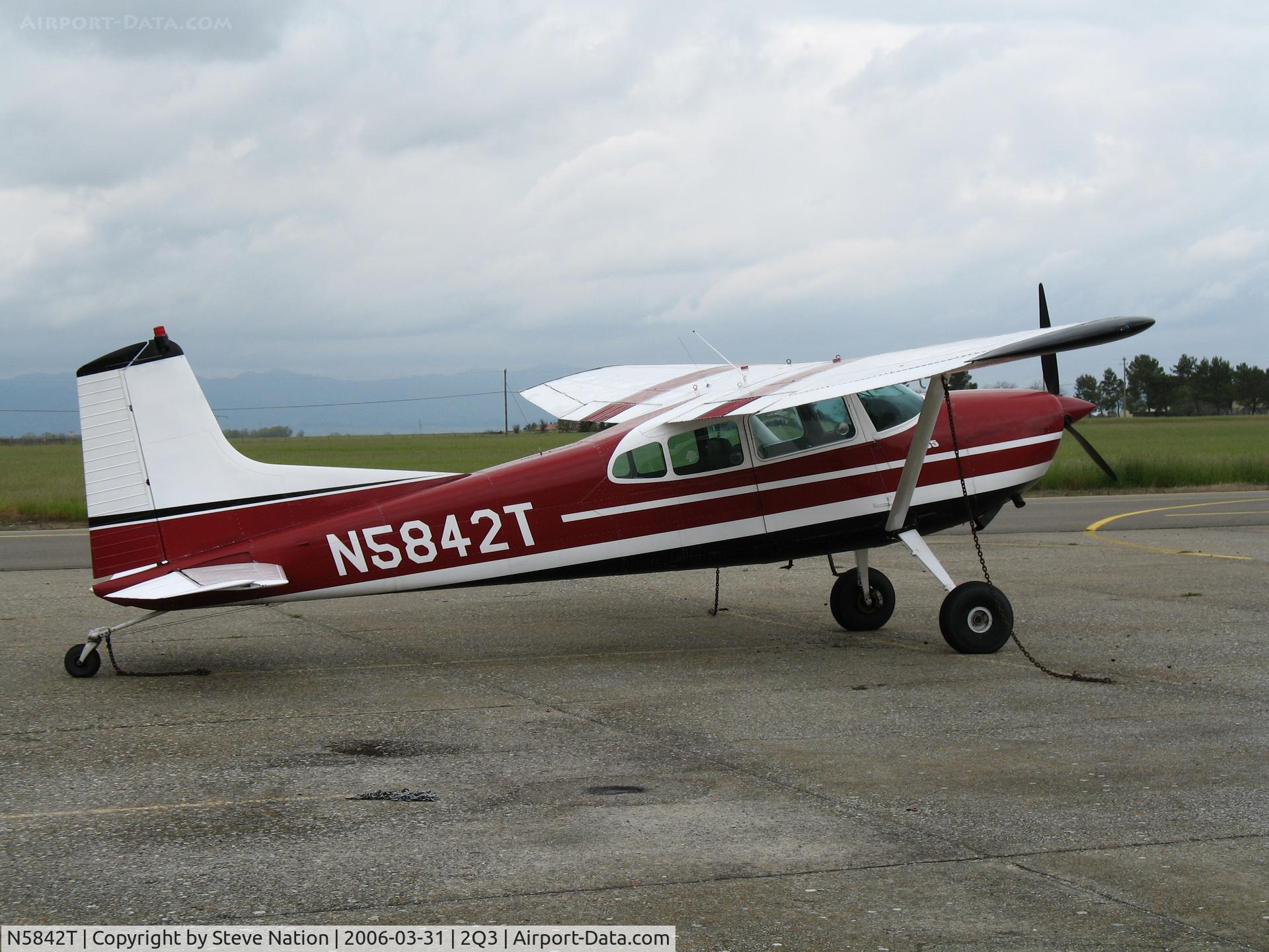 N5842T, 1964 Cessna 185C Skywagon C/N 185-0742, Cessna 185C visiting Yolo County Airport, Woodland, CA