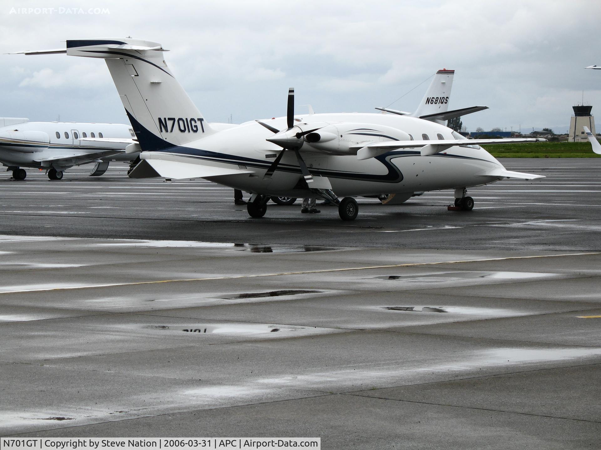 N701GT, 2002 Piaggio P-180 C/N 1054, Piaggio P180 after arrival @ Napa County Airport, CA