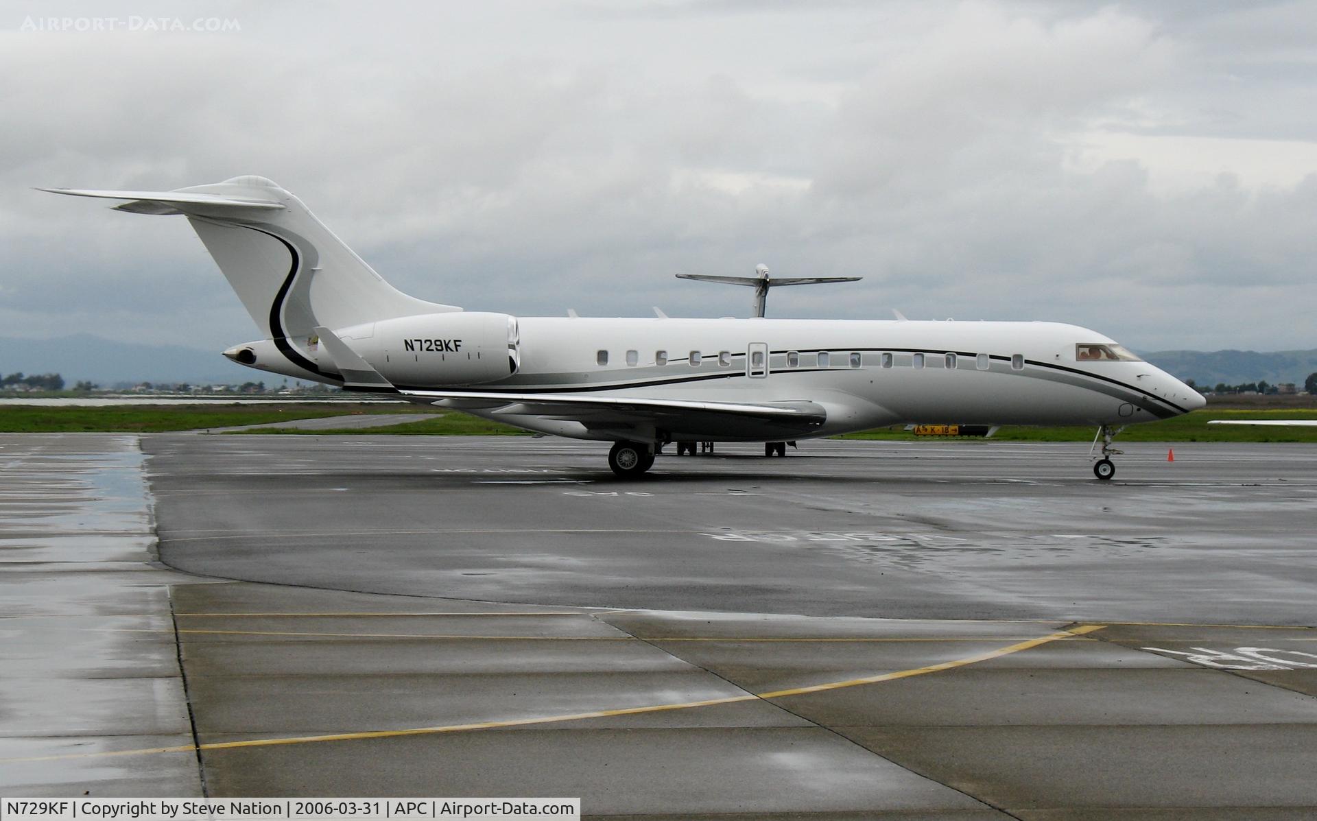 N729KF, 2005 Bombardier BD-700-1A11 Global 5000 C/N 9172, Arriving in the rain @ Napa County Airport, CA