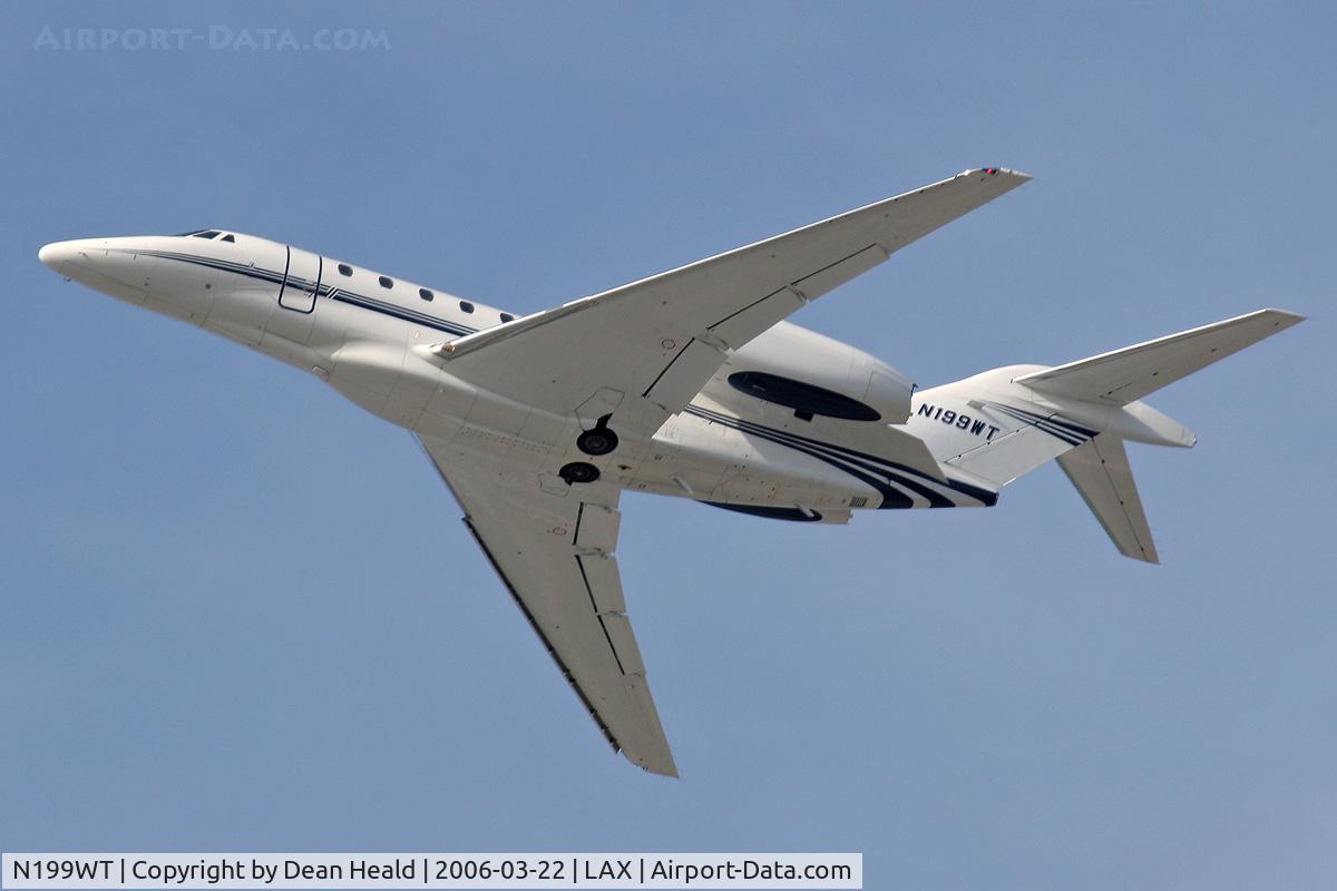 N199WT, 1997 Cessna 750 Citation X C/N 750-0018, N199WT departing LAX South Complex enroute to Las Vegas (KLAS).