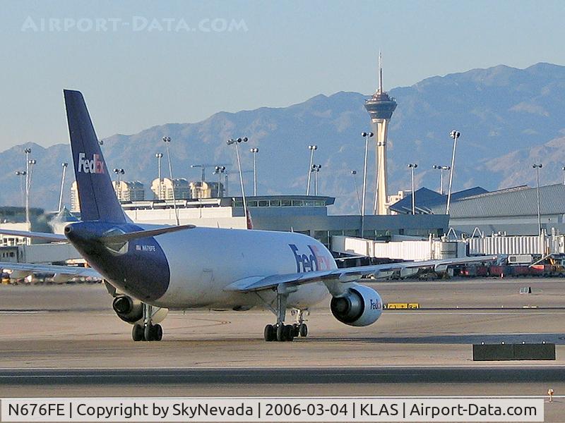 N676FE, 1998 Airbus A300F4-605R C/N 790, Federal Express - 'FedEx' / 1998 Airbus Industrie A300F4-605R / Showdown with the Strathospere.