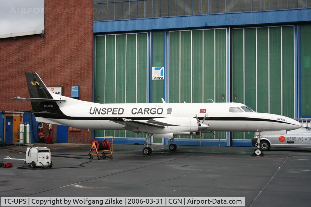 TC-UPS, 1975 Swearingen SA-226AT Merlin IVA C/N AT-044, Maintenance at Nayak