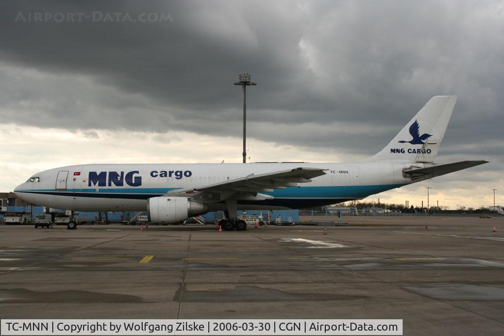 TC-MNN, 1981 Airbus A300B4-203F C/N 126, bad weather