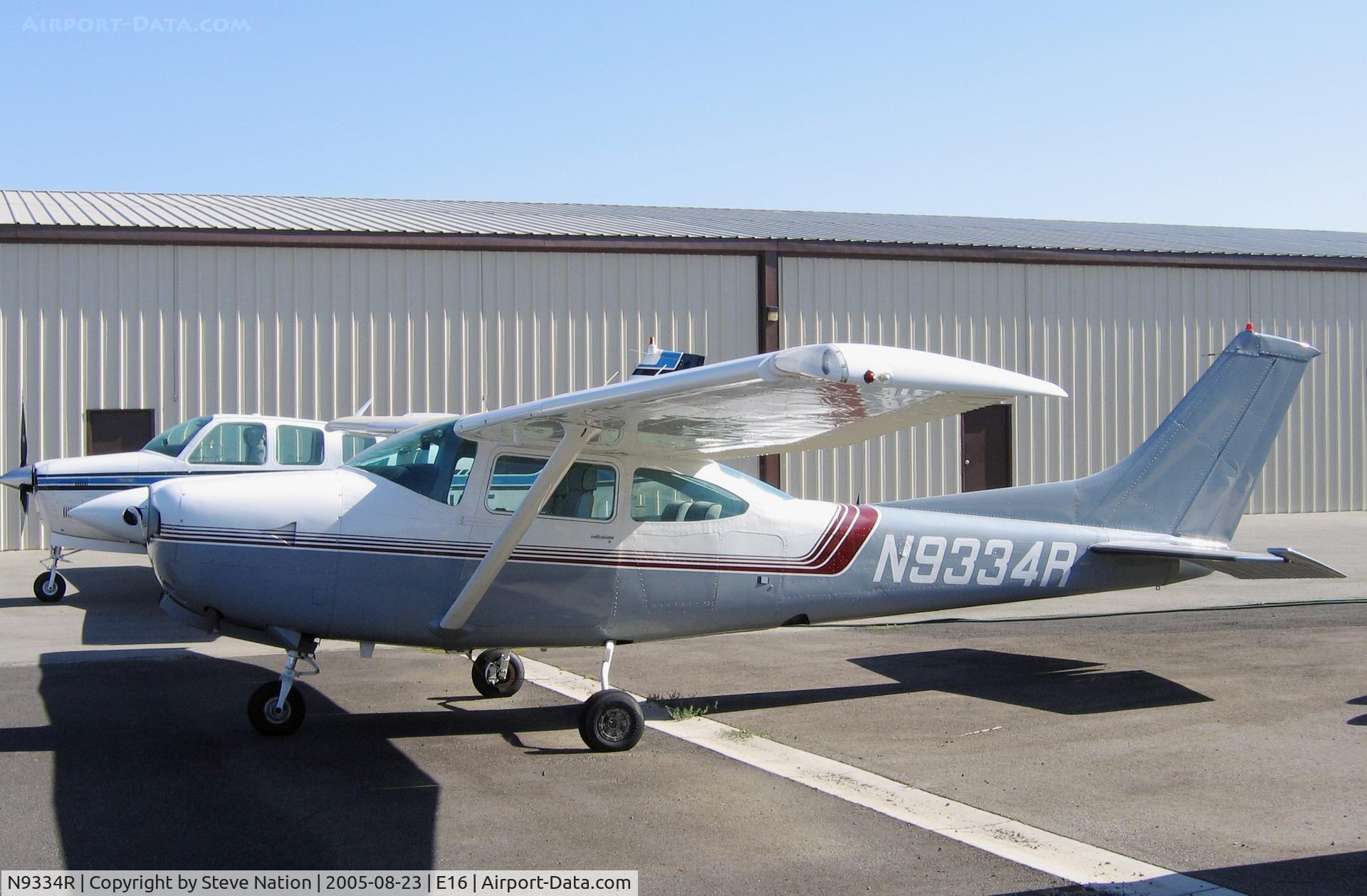 N9334R, 1979 Cessna TR182 Turbo Skylane RG C/N R18200692, Cessna TR182 in summer sun at South County Airport, San Martin, CA