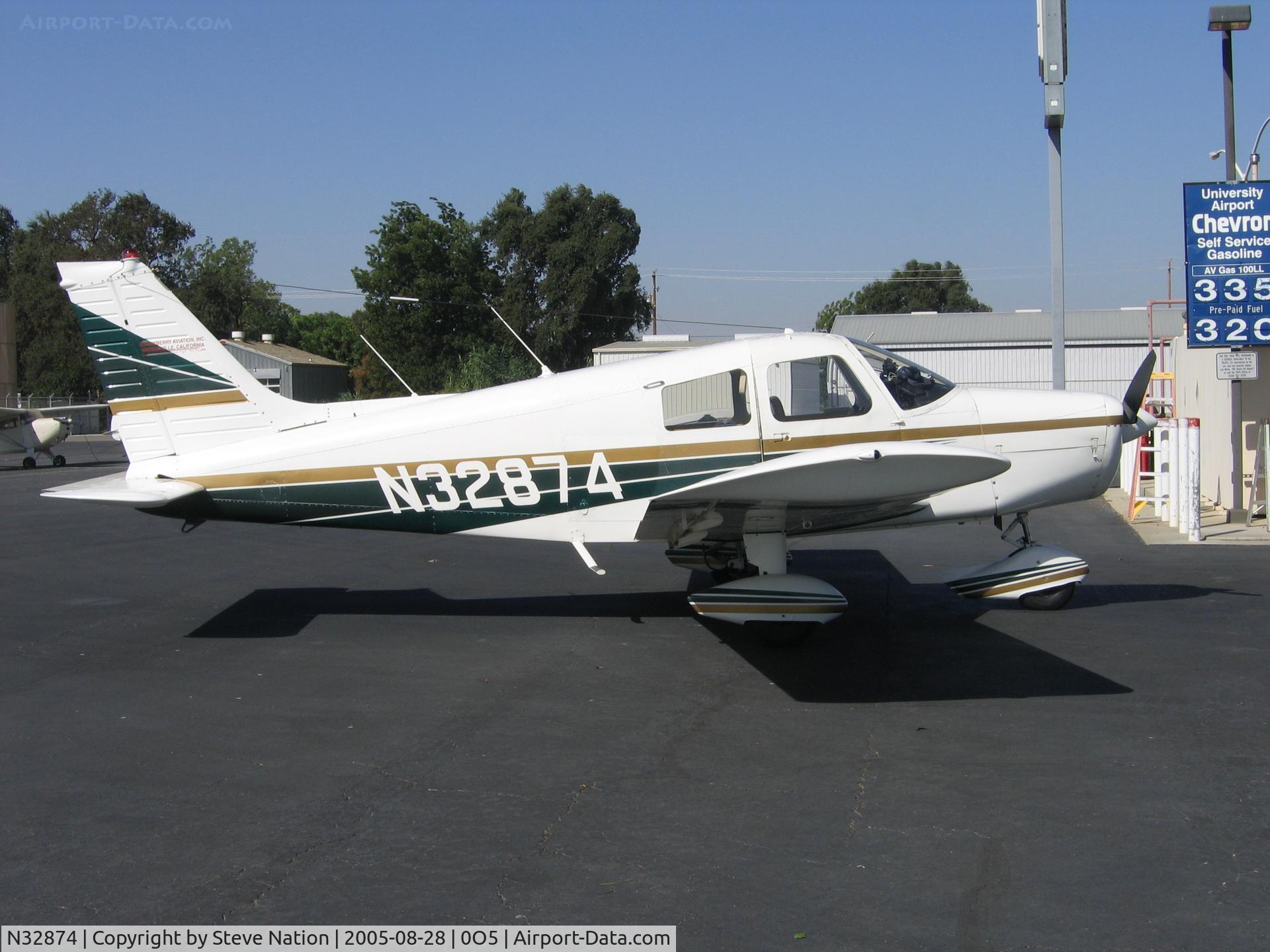 N32874, 1974 Piper PA-28-140 C/N 28-7525125, Piper PA-28-140 at University Airport, Davis, CA ($3.35 a gallon gas!)