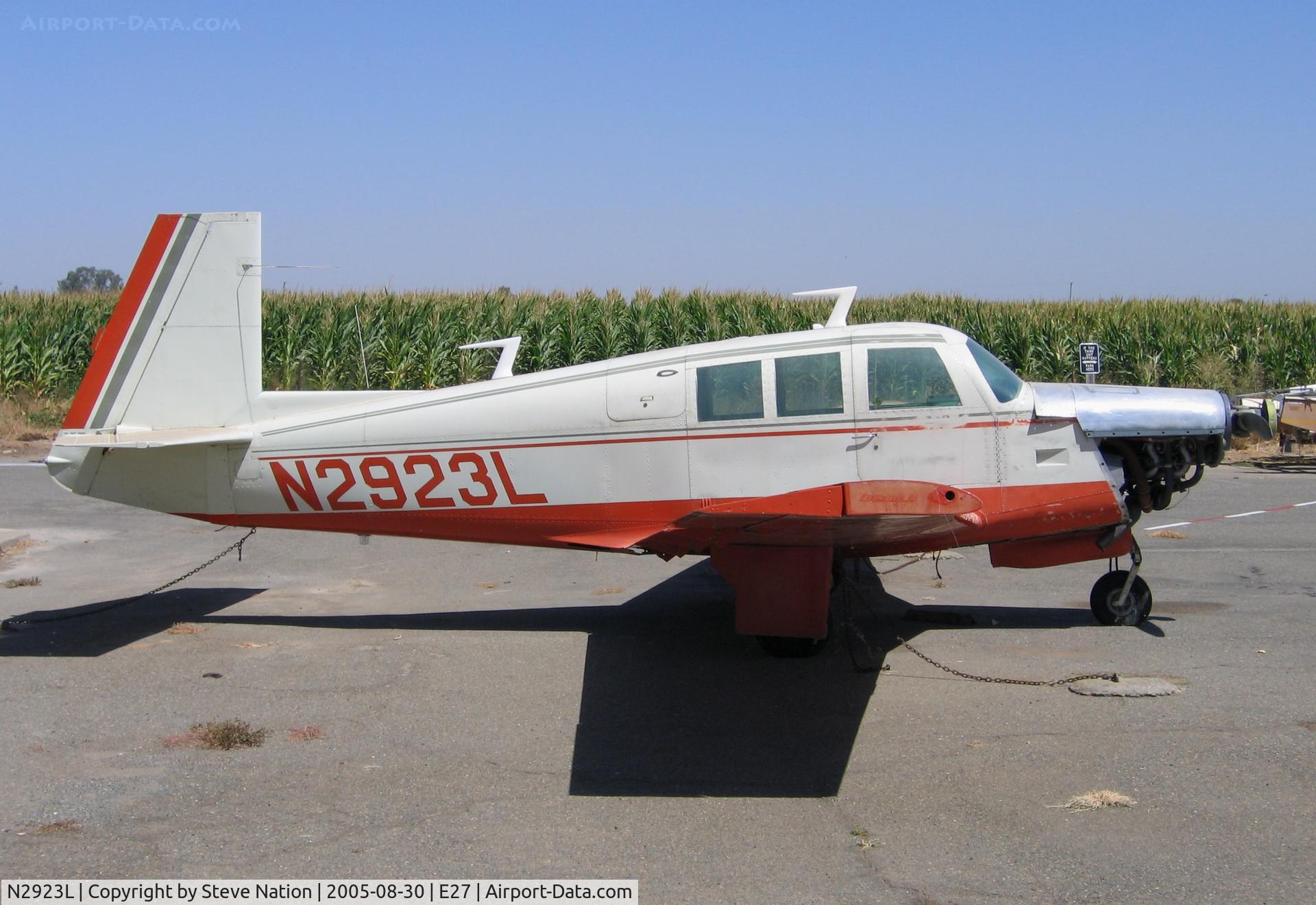 N2923L, 1967 Mooney M20F Executive C/N 670317, 1967 Mooney M20F @ Elk Grove, CA