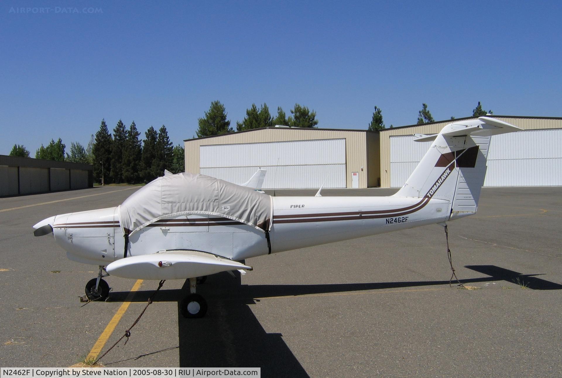 N2462F, 1979 Piper PA-38-112 Tomahawk C/N 38-79A0459, 1979 Piper PA-38-112 Tomahawk @ Rancho Murieta Airport, CA