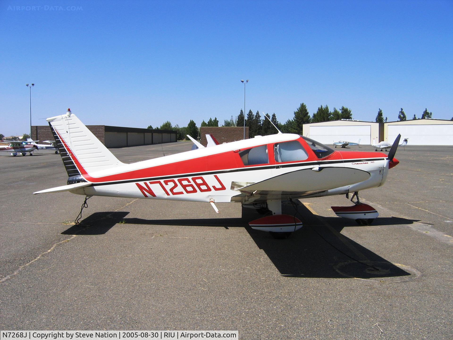 N7268J, 1968 Piper PA-28-140 C/N 28-24452, Murieta Flying Club 1968 Piper PA-28-140 Cherokee @ Rancho Murieta Airport, CA