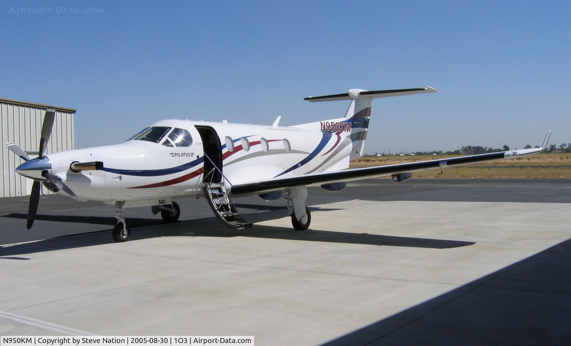 N950KM, 2004 Pilatus PC-12/45 C/N 540, Wings Over Oregon 2004 Pilatus PC-12 @ Lodi Airport, CA