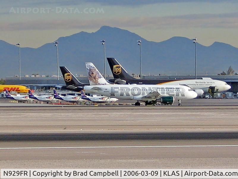 N929FR, 2004 Airbus A319-111 C/N 2240, Frontier Airlines - 'Bobcat' / 2004 Airbus A319-111