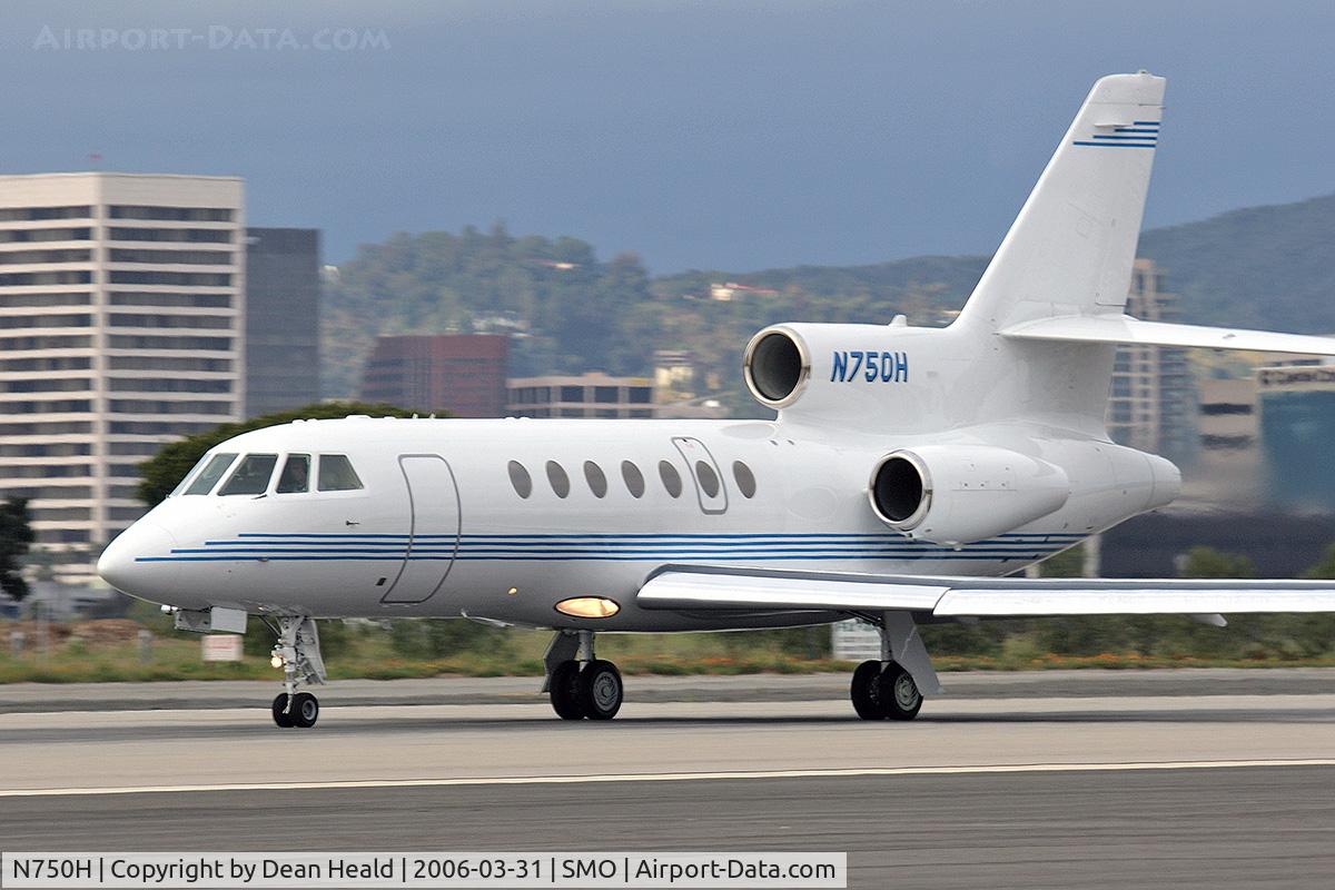 N750H, 1986 Dassault-Breguet Falcon 50 C/N 171, Dassault Mystere 50 N750H in position on RWY 21 for departure to Falcon Field (KFFZ) - Mesa, AZ.