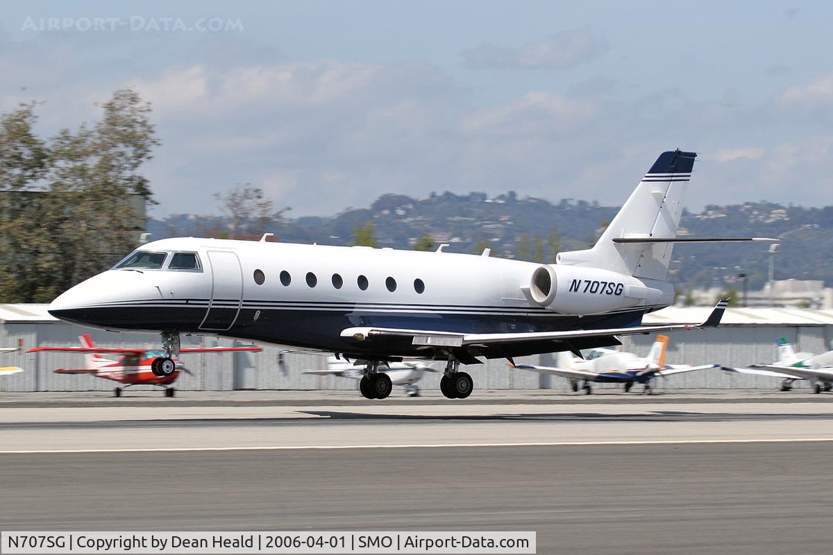 N707SG, 2003 Israel Aircraft Industries Gulfstream 200 C/N 087, N707SG arriving RWY 21 from General Wm. J Fox Field (KWJF) - Lancaster, CA.